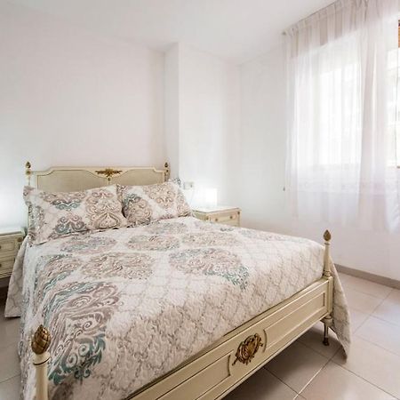 Stunning Apartment In Orpesa Kültér fotó