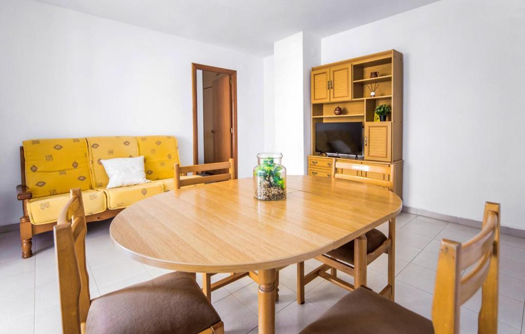 Stunning Apartment In Orpesa Kültér fotó